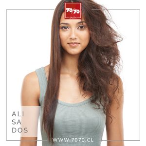 Alisado en Salón 7070